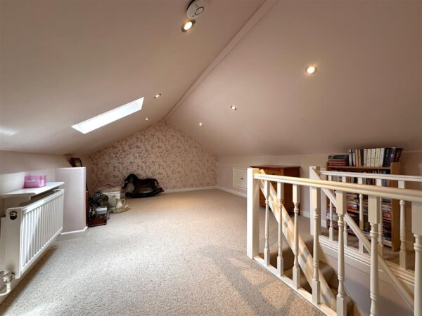 Butterfly Bungalow, Village Close, Farndon, Newark