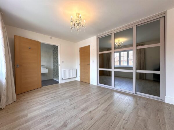 Yarnsworth Road, Middlebeck, Newark