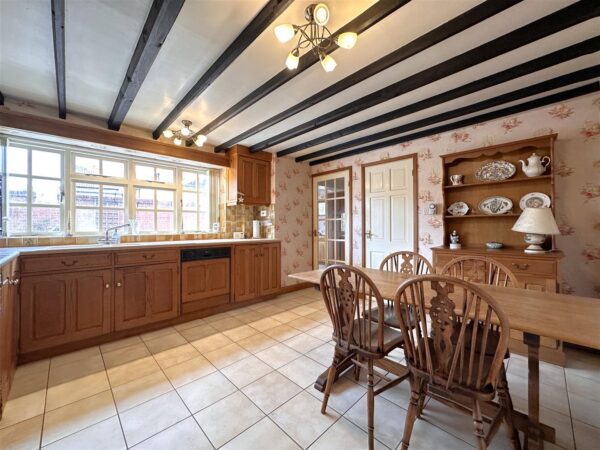 The Barn, High Street, Collingham, Newark