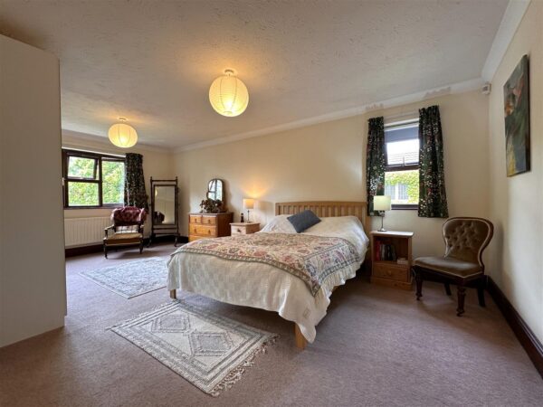 Maple House, School Lane, Claypole, Newark
