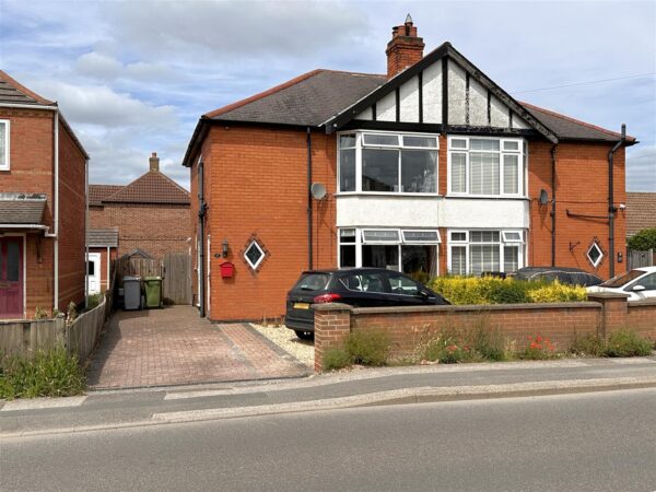Hawton Lane, Balderton, Newark