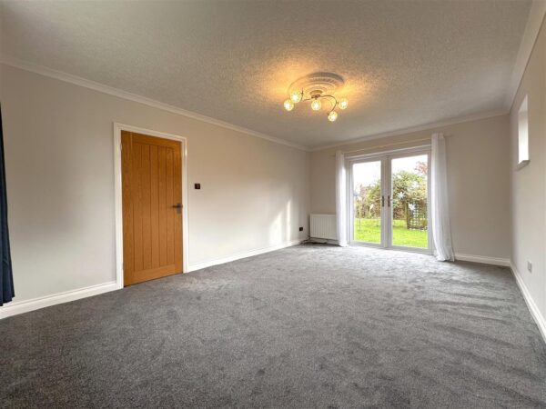 Sandfield Way, Newark