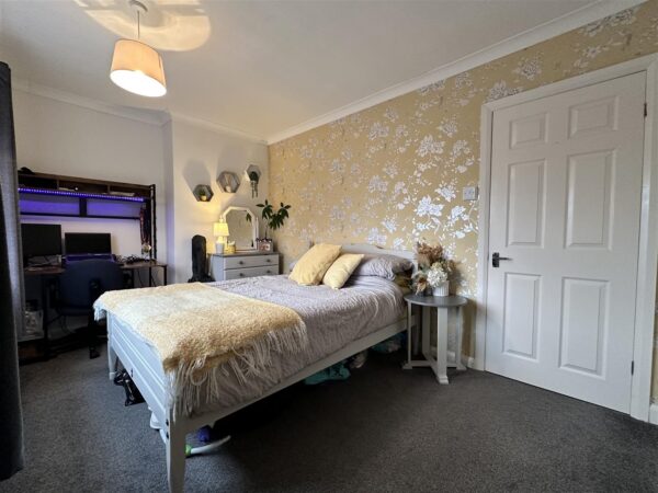 Milton Street, Balderton, Newark
