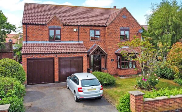 Maple House, School Lane, Claypole, Newark