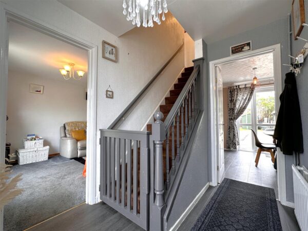 Almond Grove, Farndon, Newark