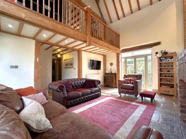 The Hayloft, Barn 3, Park Farm, Newark Road, Wellow, Newark