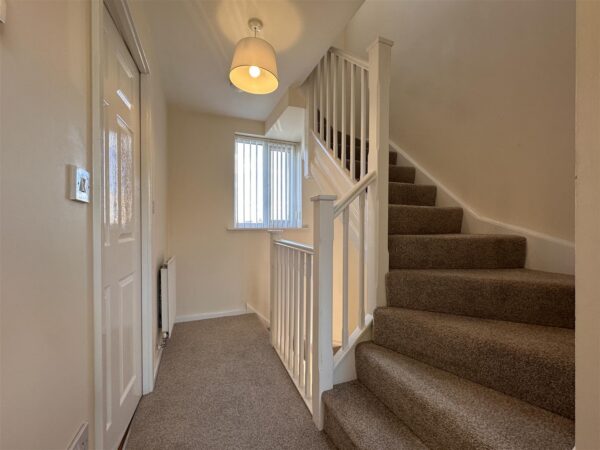 Dale Crescent, Fernwood, Newark
