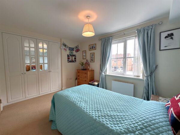 Rubys Walk, Fernwood, Newark