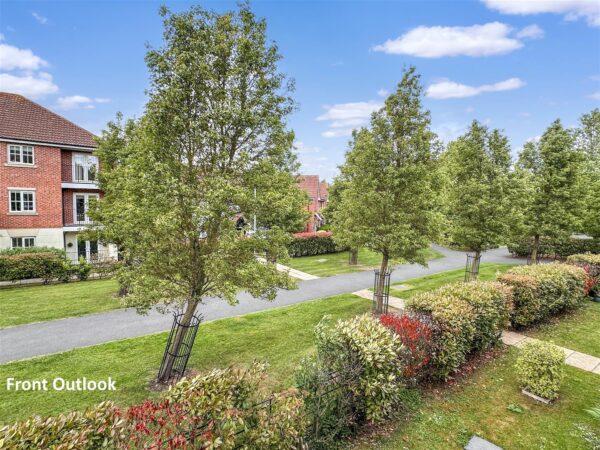 Rubys Walk, Fernwood, Newark