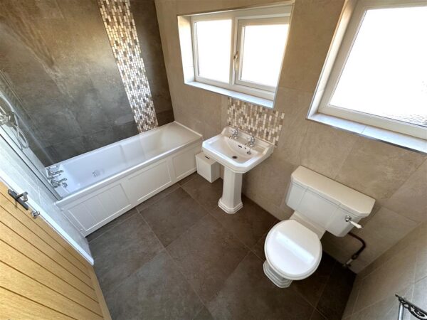 Sandfield Way, Newark