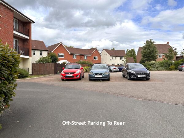 Rubys Walk, Fernwood, Newark