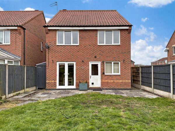 Goldstraw Lane, Fernwood, Newark