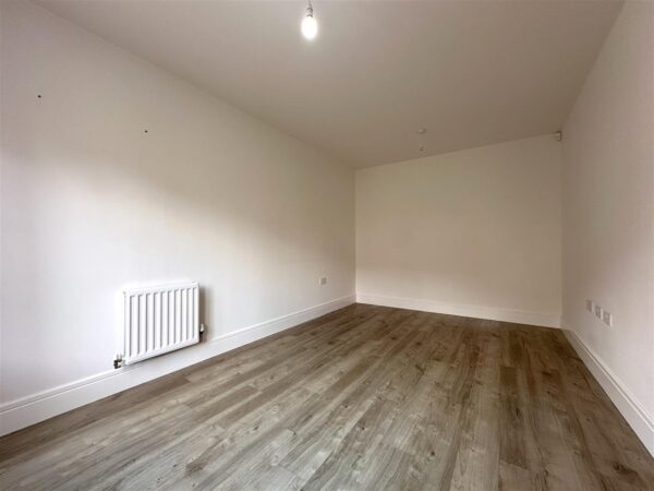 Yarnsworth Road, Middlebeck, Newark