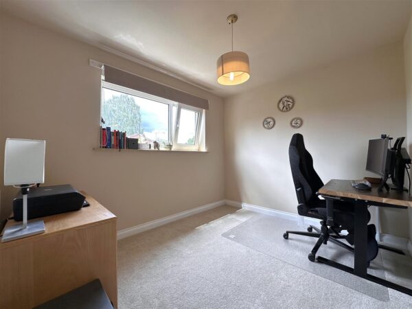 Kingsway, New Balderton, Newark