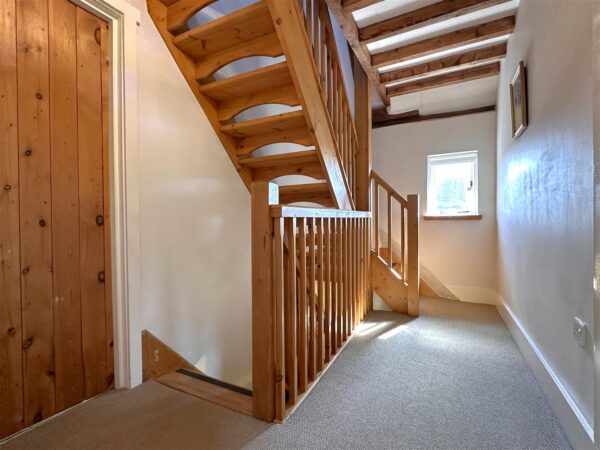 The Hayloft, Barn 3, Park Farm, Newark Road, Wellow, Newark