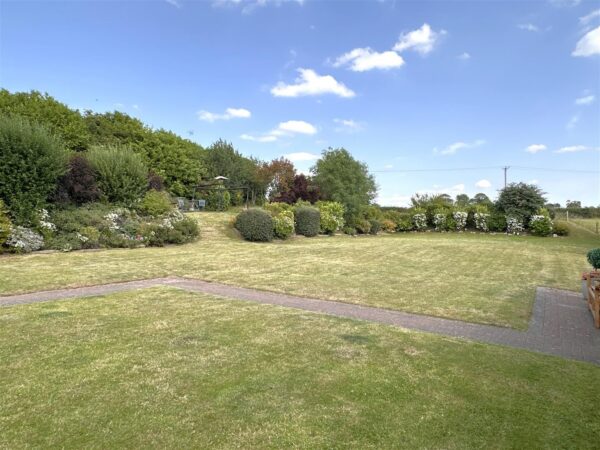 The Hayloft, Barn 3, Park Farm, Newark Road, Wellow, Newark
