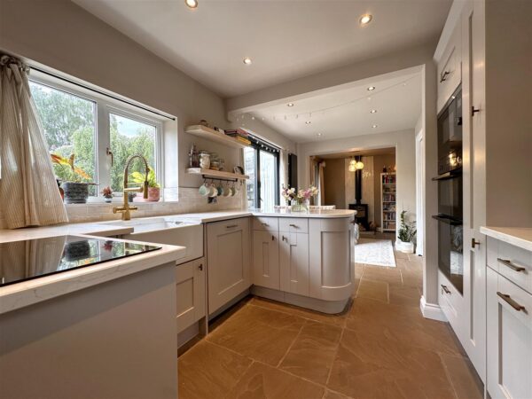 Kingsway, New Balderton, Newark