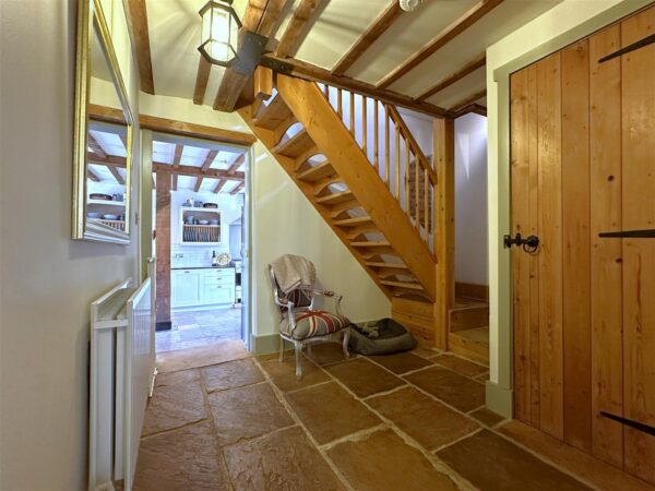 The Hayloft, Barn 3, Park Farm, Newark Road, Wellow, Newark