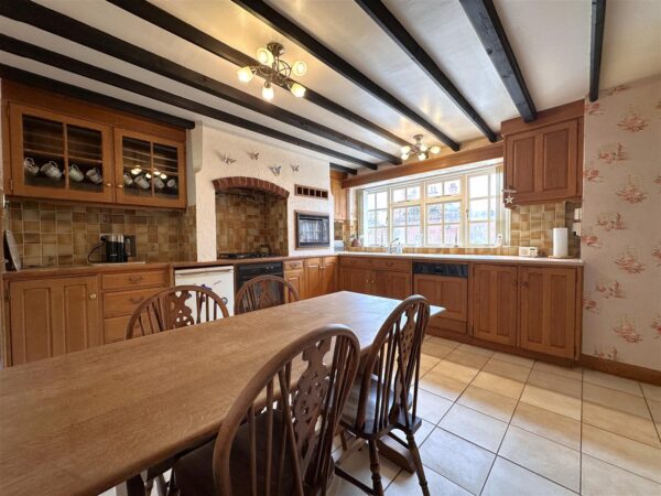 The Barn, High Street, Collingham, Newark