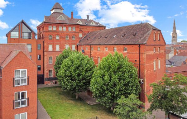 Penthouse Apartment, The Brewhouse, Castle Brewery, Newark
