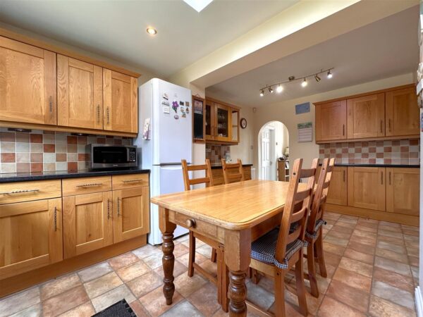 Church Lane, Collingham, Newark