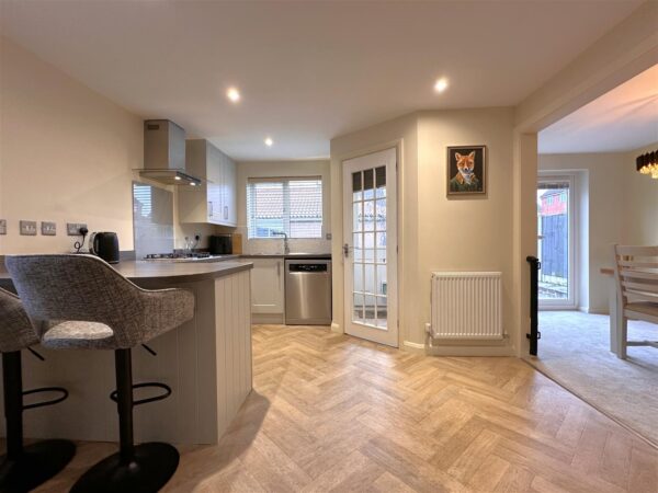 Goldstraw Lane, Fernwood, Newark