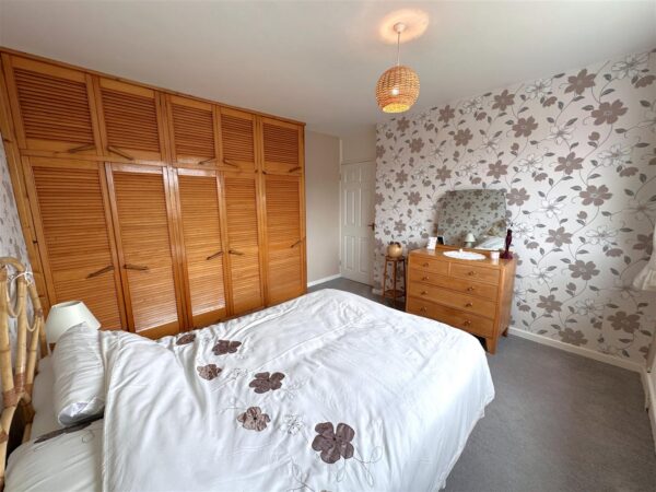 The Woodlands, Newark
