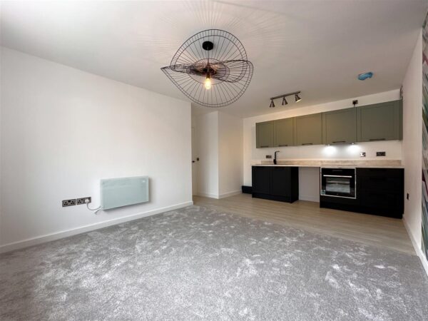 Cromford Court, Grantham