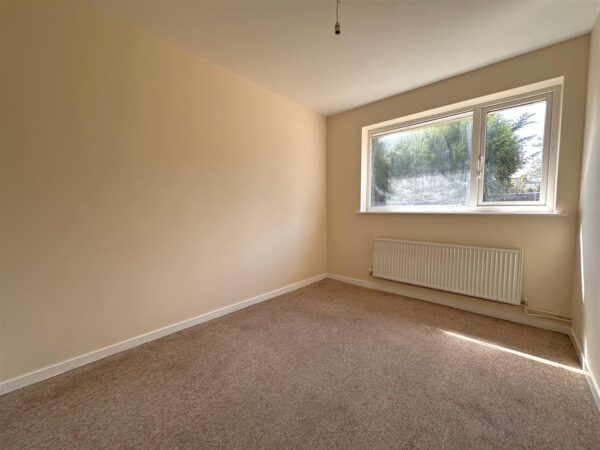 Redlands, Longfellow Drive, Balderton, Newark