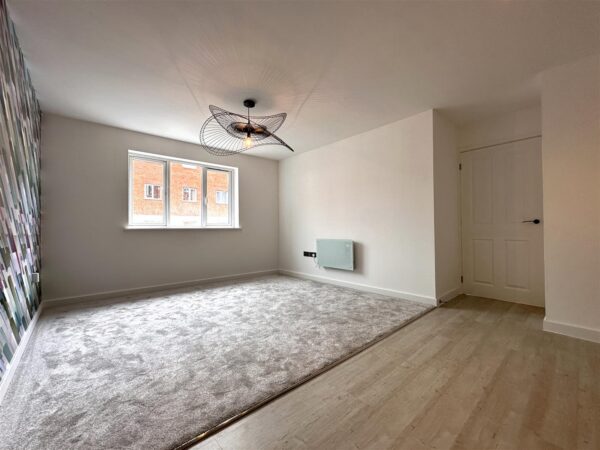 Cromford Court, Grantham