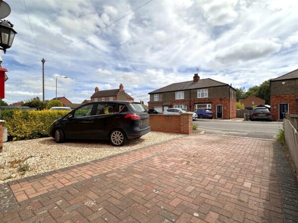 Hawton Lane, Balderton, Newark