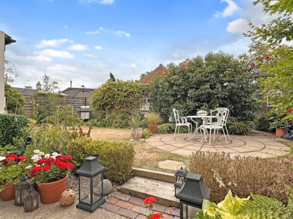 Weaver Cottage, Palmer Road, Sutton-On-Trent, Newark