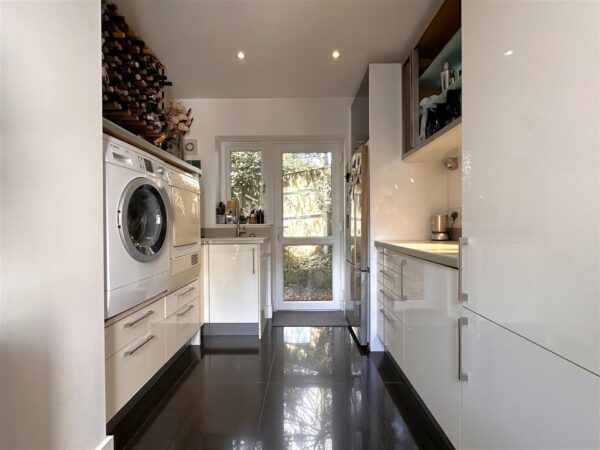 Oakdale, Gainsborough Road, Winthorpe, Newark