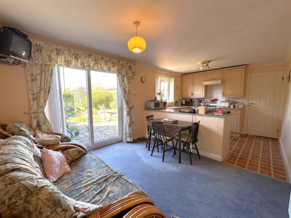 Strathmore Lodge, Long Street, Foston, Grantham