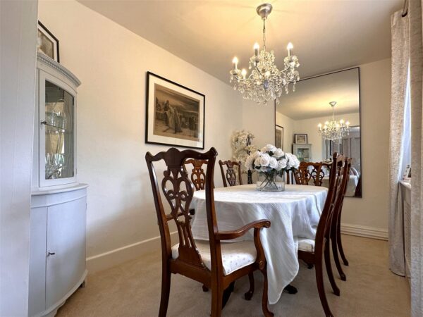 Weaver Cottage, Palmer Road, Sutton-On-Trent, Newark