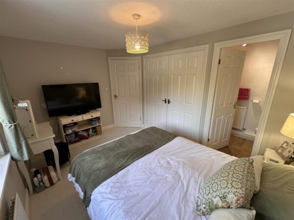Howards Gardens, Balderton, Newark