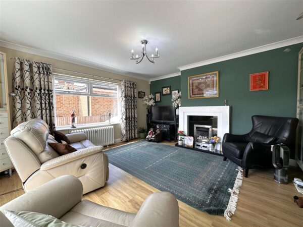Bowbridge Road, Newark