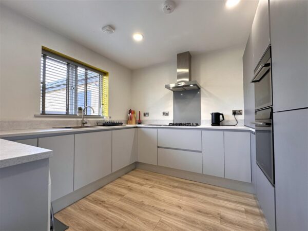 Woodland Walk, Collingham, Newark