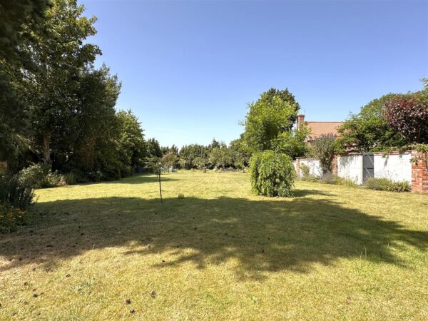 Tilney House, Eagle Road, North Scarle, Lincoln
