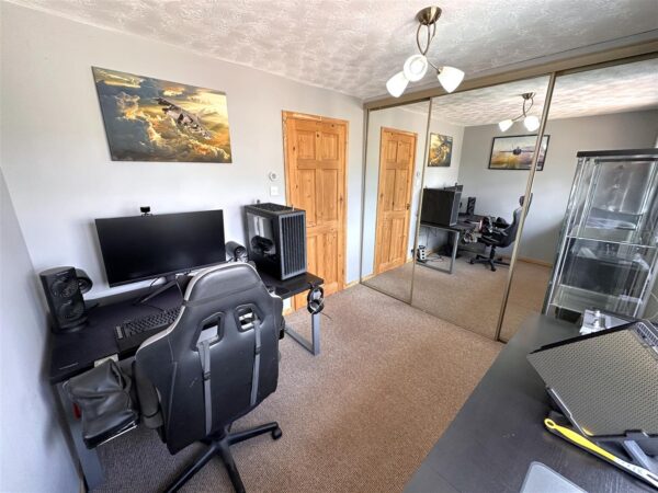 Blackthorne Close, Balderton, Newark