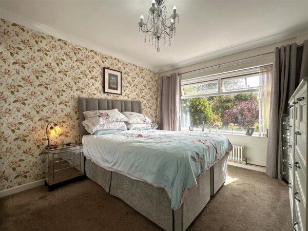 Bowbridge Road, Newark
