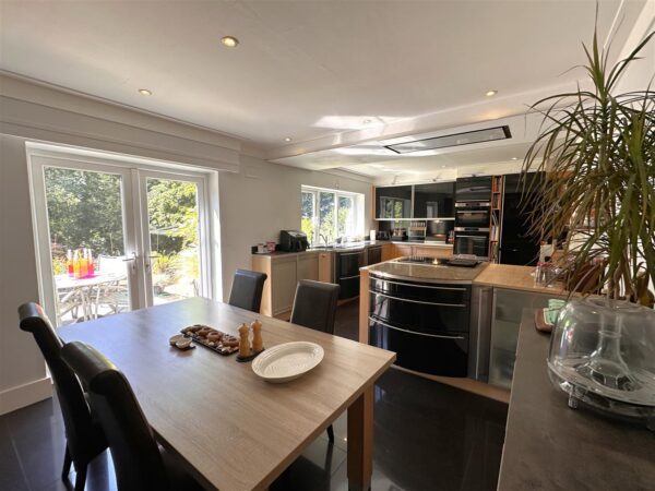 Oakdale, Gainsborough Road, Winthorpe, Newark