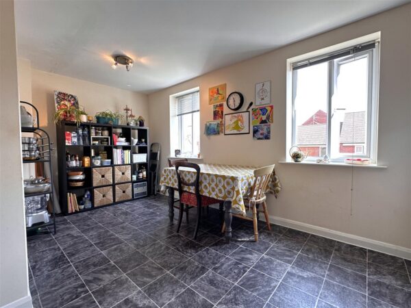 Rubys Walk, Fernwood, Newark