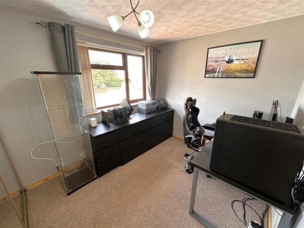 Blackthorne Close, Balderton, Newark
