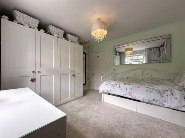 Weaver Cottage, Palmer Road, Sutton-On-Trent, Newark