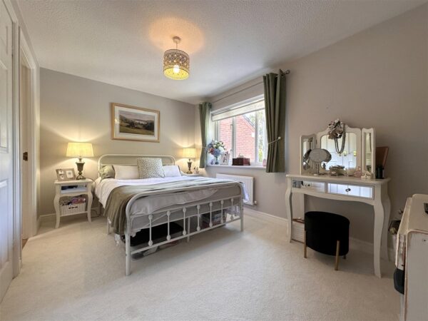 Howards Gardens, Balderton, Newark