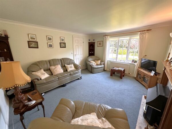 Strathmore Lodge, Long Street, Foston, Grantham