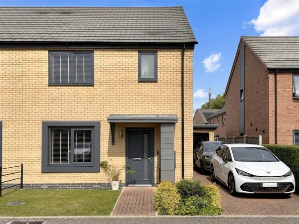 Woodland Walk, Collingham, Newark