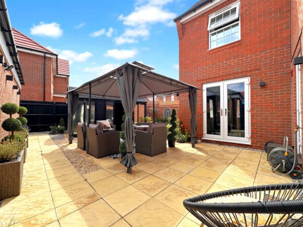 Lysander Place, Fernwood, Newark