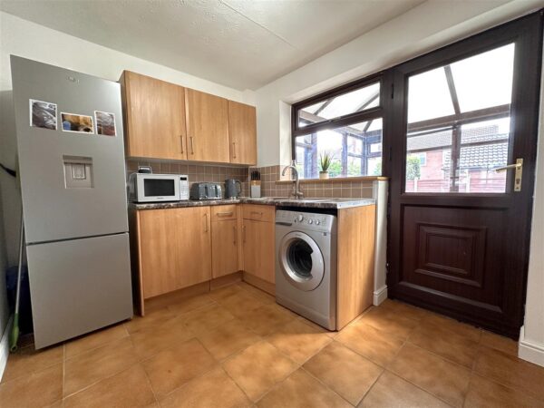 Blackthorne Close, Balderton, Newark